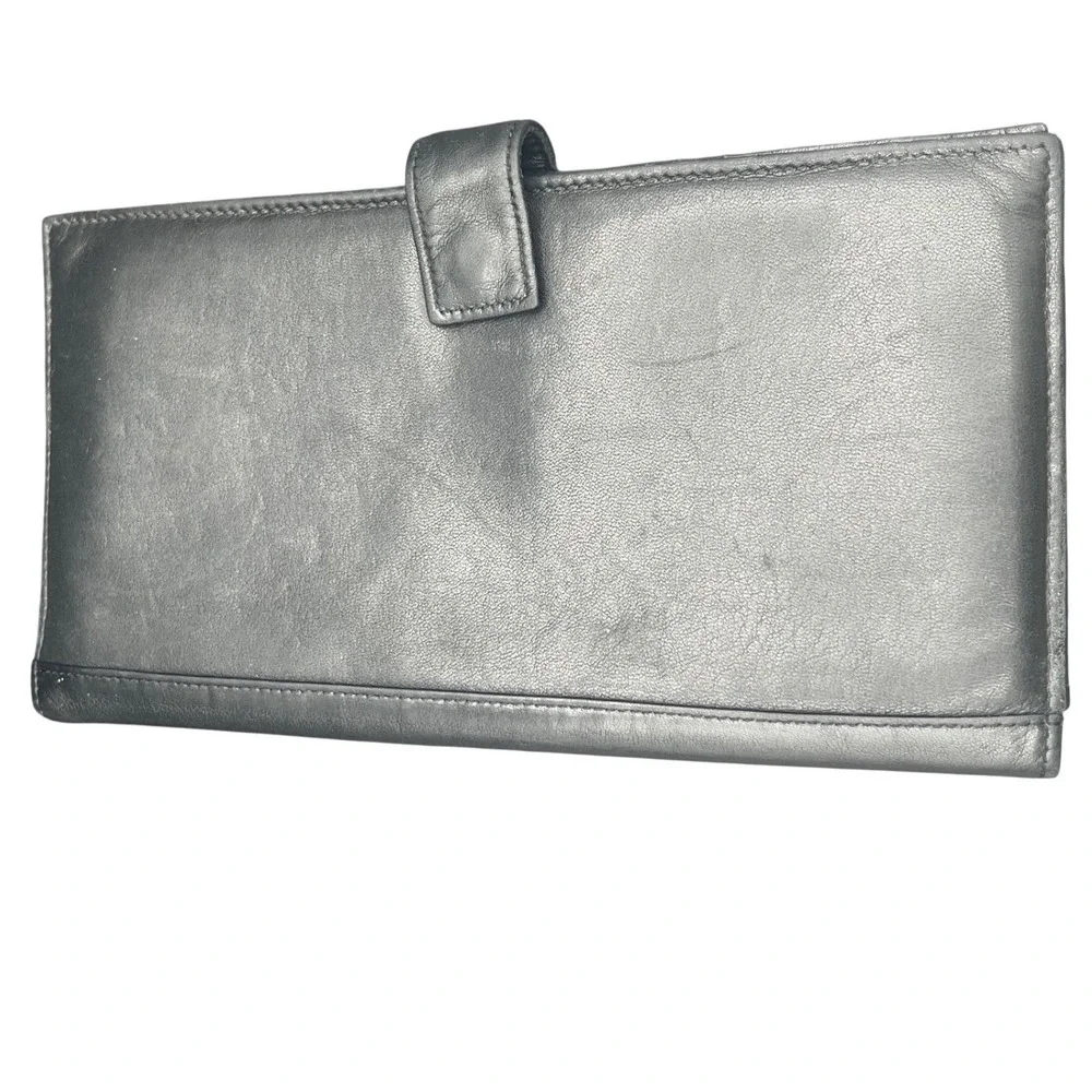 TUMI‎ Leather Wallet Travel Passport Card Organizer Black Leather 9 x 5